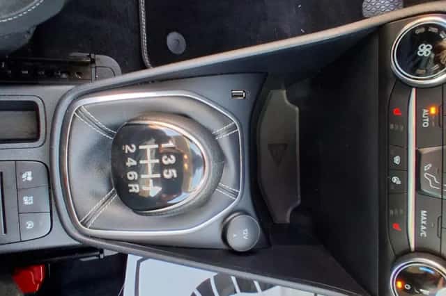 Ford Fiesta (2023) thumbnail 23