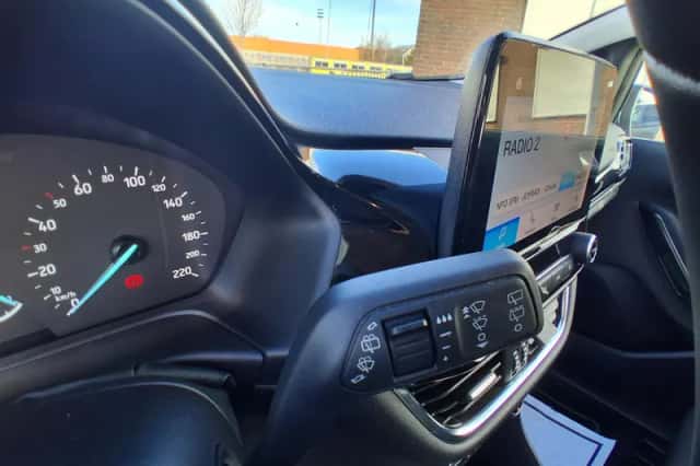 Ford Fiesta (2023) thumbnail 27