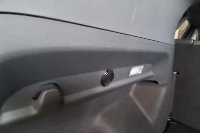 Ford Capri (2026) thumbnail 11