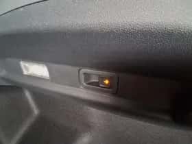Ford Capri (2026) thumbnail 10