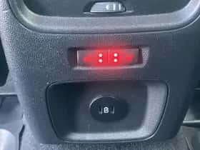 Ford Kuga (2022) thumbnail 14