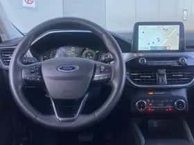 Ford Kuga (2022) thumbnail 15