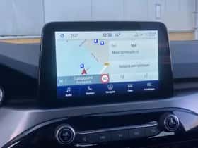Ford Kuga (2022) thumbnail 17
