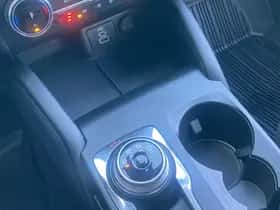 Ford Kuga (2022) thumbnail 21