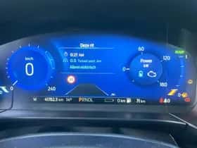 Ford Kuga (2022) thumbnail 29