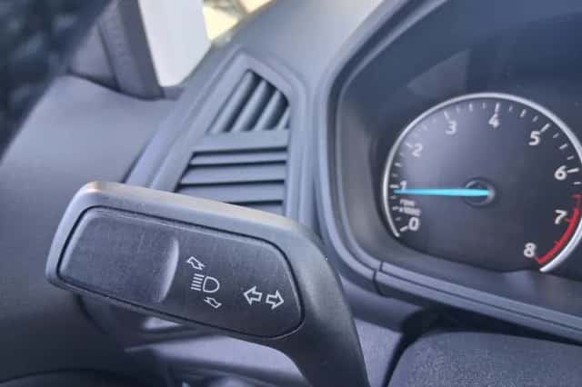 Ford EcoSport (2018) thumbnail 38