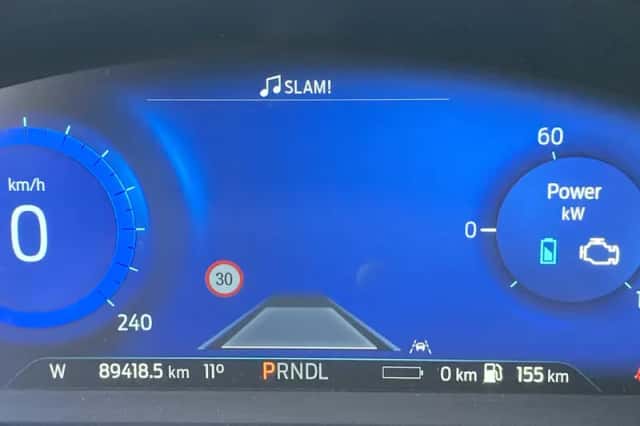 Ford Kuga (2022) thumbnail 16