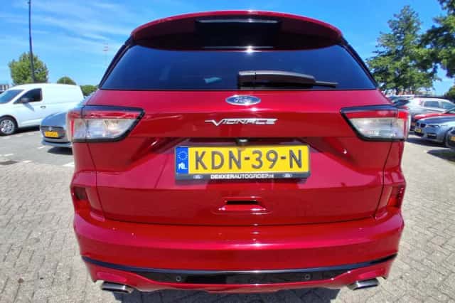 Ford Kuga (2022) thumbnail 6