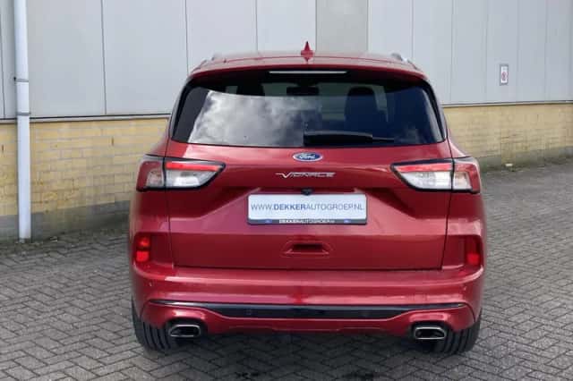 Ford Kuga (2022) thumbnail 6
