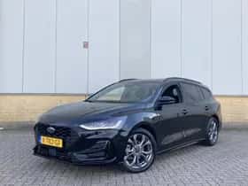 Ford Focus (2023) thumbnail 2