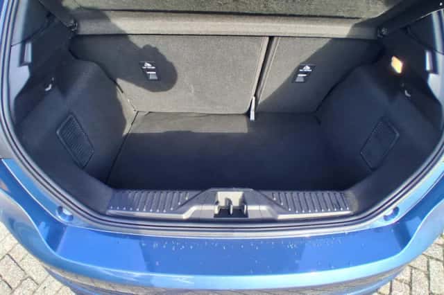 Ford Fiesta (2023) thumbnail 15