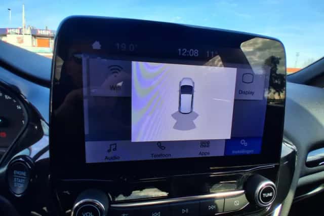Ford Fiesta (2023) thumbnail 32