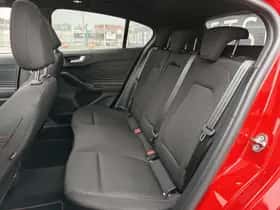 Ford Focus (2024) thumbnail 15