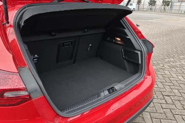 Ford Focus (2024) thumbnail 16