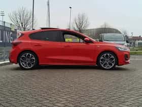 Ford Focus (2024) thumbnail 7