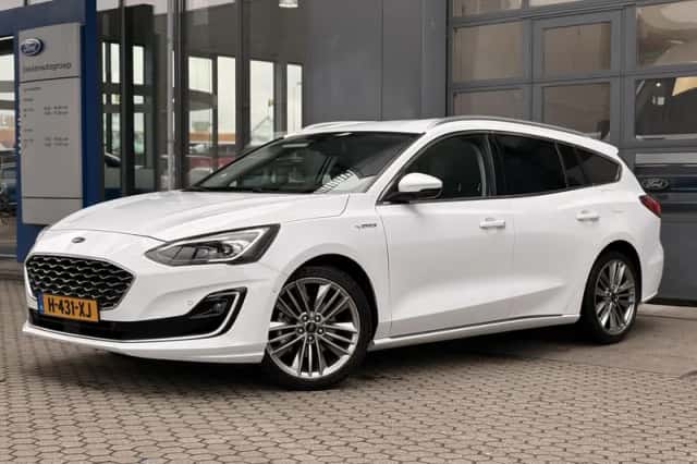 Ford Focus (2020) thumbnail 2