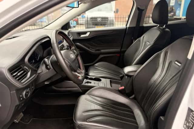 Ford Focus (2020) thumbnail 14