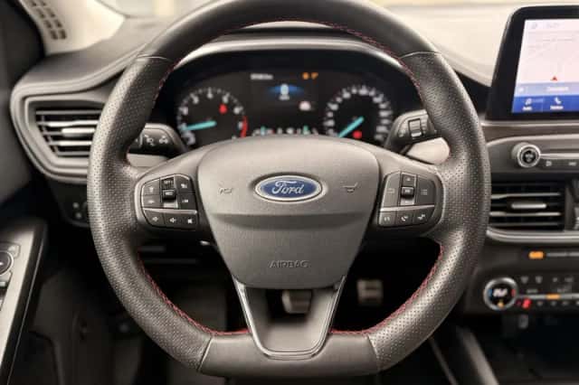 Ford Focus (2020) thumbnail 18