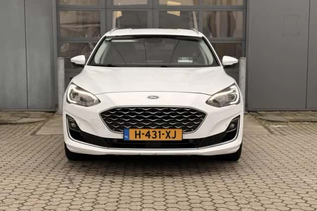 Ford Focus (2020) thumbnail 3