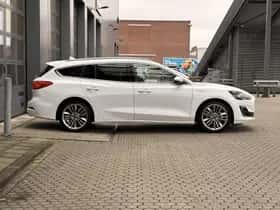 Ford Focus (2020) thumbnail 6