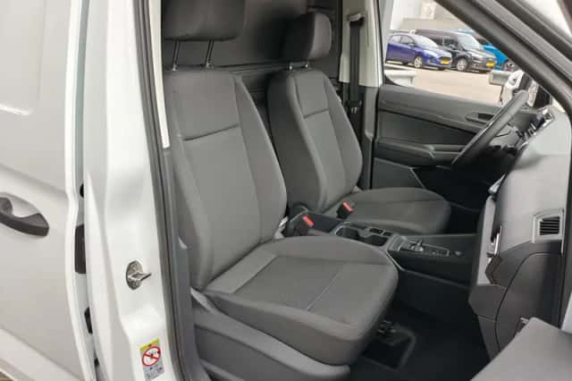 Ford Transit Connect (2024) thumbnail 13