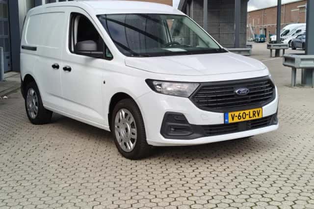 Ford Transit Connect (2024) thumbnail 3
