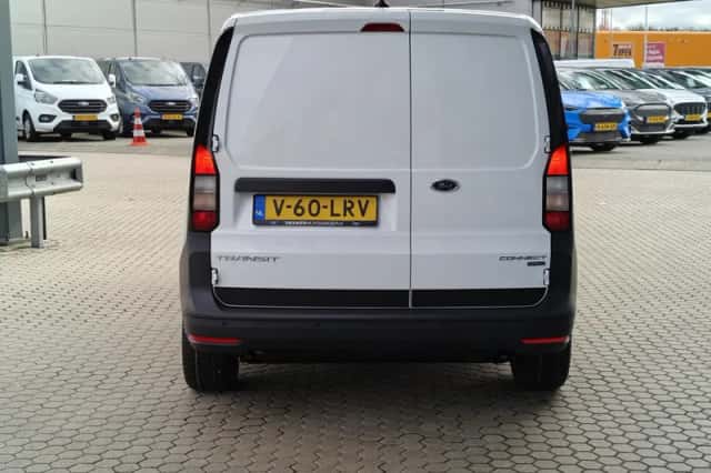 Ford Transit Connect (2024) thumbnail 6