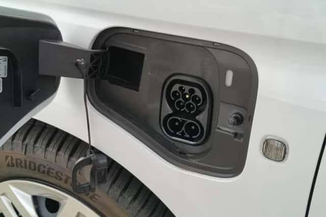 Ford Transit Connect (2024) thumbnail 9