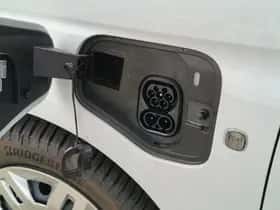 Ford Transit Connect (2024) thumbnail 9