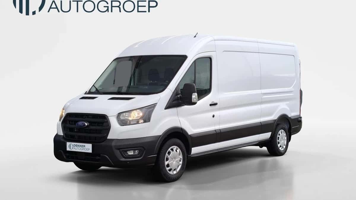 Ford Transit (2024) — foto 1