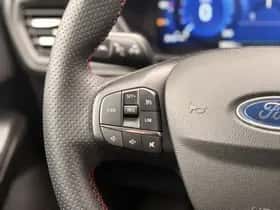 Ford Focus (2022) thumbnail 14