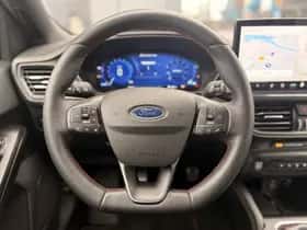 Ford Focus (2022) thumbnail 15