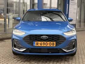 Ford Focus (2022) thumbnail 3