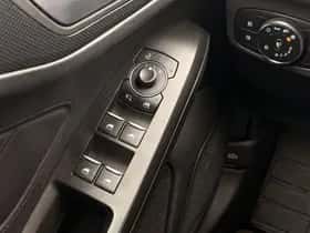 Ford Focus (2022) thumbnail 21