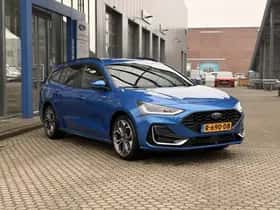 Ford Focus (2022) thumbnail 4