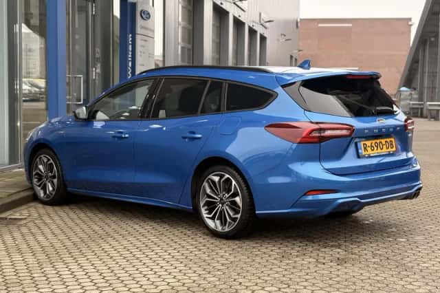 Ford Focus (2022) thumbnail 7