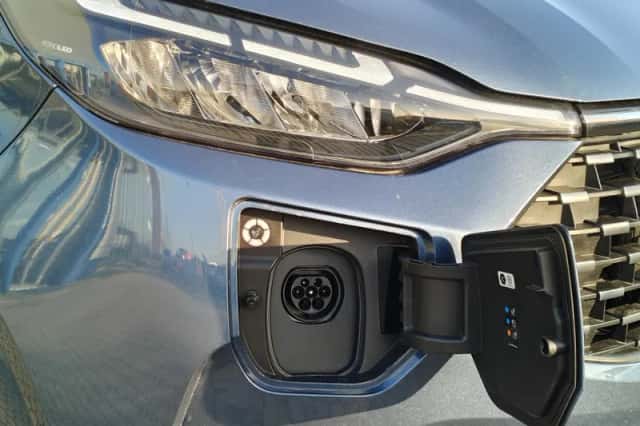 Ford Tourneo Custom (2026) thumbnail 4