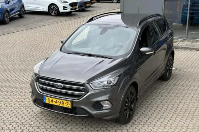 Ford Kuga (2018) thumbnail 2