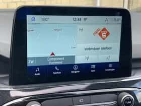 Ford Kuga (2023) thumbnail 12