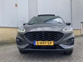 Ford Kuga (2023) thumbnail 3