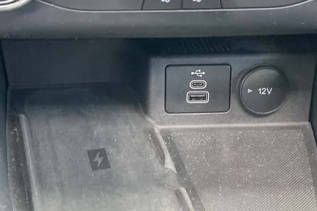 Ford Kuga (2023) thumbnail 21