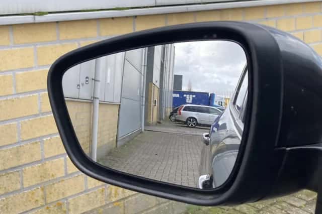Ford Kuga (2023) thumbnail 7