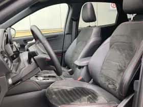 Ford Kuga (2023) thumbnail 8