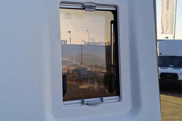 Ford Nugget (2021) thumbnail 8
