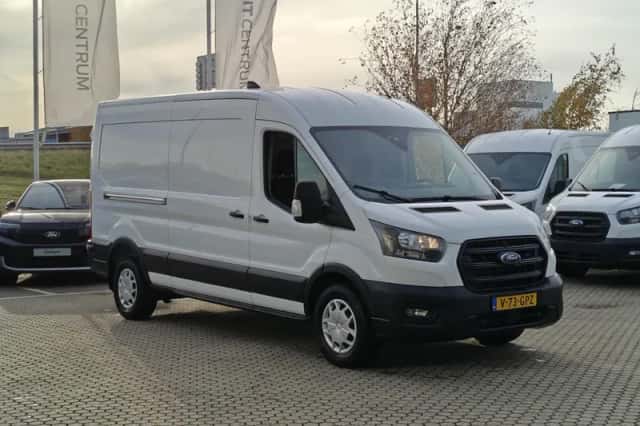 Ford Transit (2024) thumbnail 6