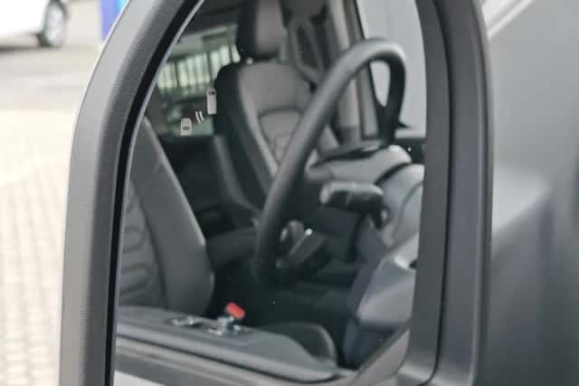 Ford Tourneo Custom (2026) thumbnail 28