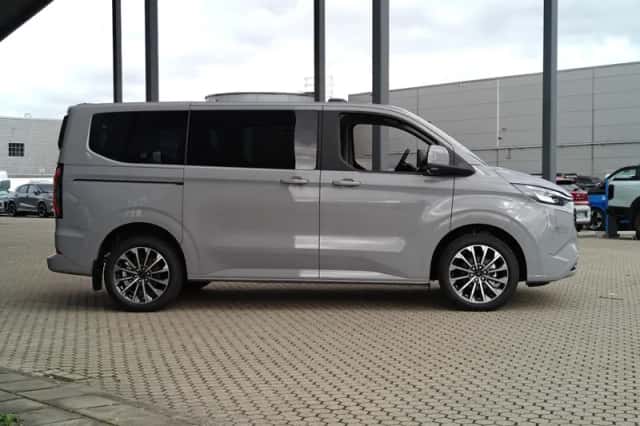 Ford Tourneo Custom (2026) thumbnail 4