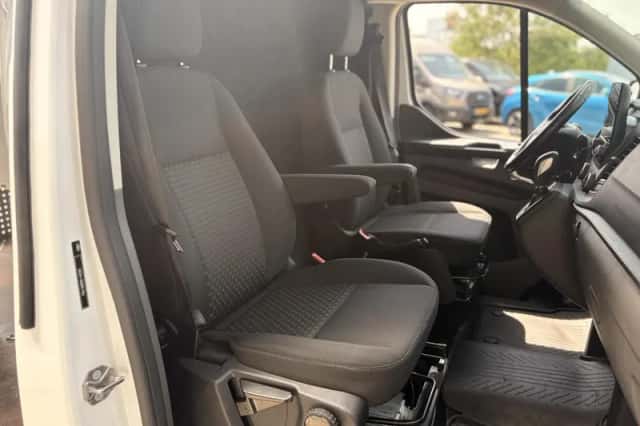 Ford Transit Custom (2021) thumbnail 17