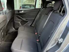 Ford Focus (2023) thumbnail 15