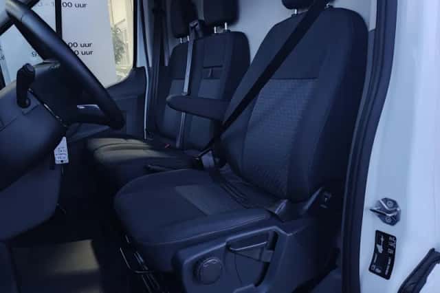 Ford Transit (2024) thumbnail 14
